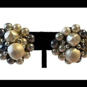 Stunning Vintage Bead Cluster Clip On Earrings Signed Japan